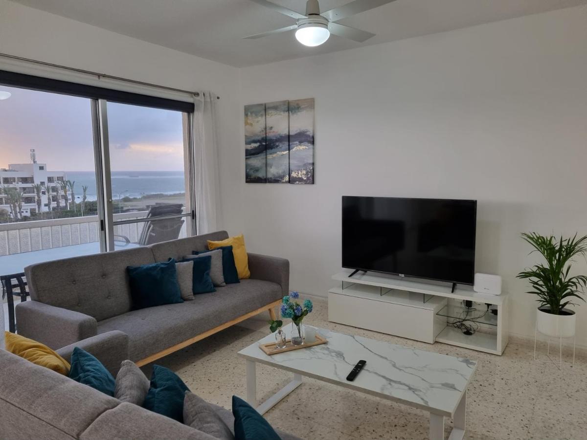 Апартаменты Diamond Sea View Penthouse Пафос Экстерьер фото